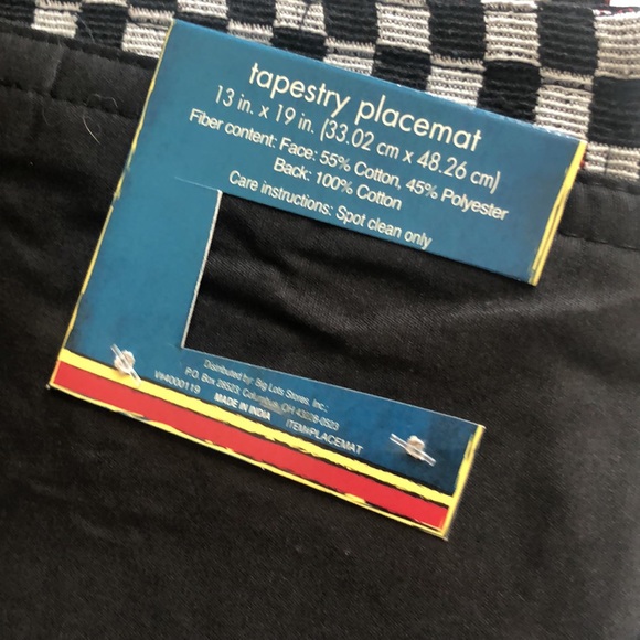 Set of four tapestry placemats - Picture 8 of 10